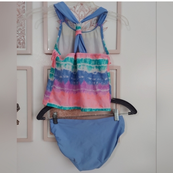 Size large swim bundle of 2 swim suits, size large 10/12 - Picture 13 of 15